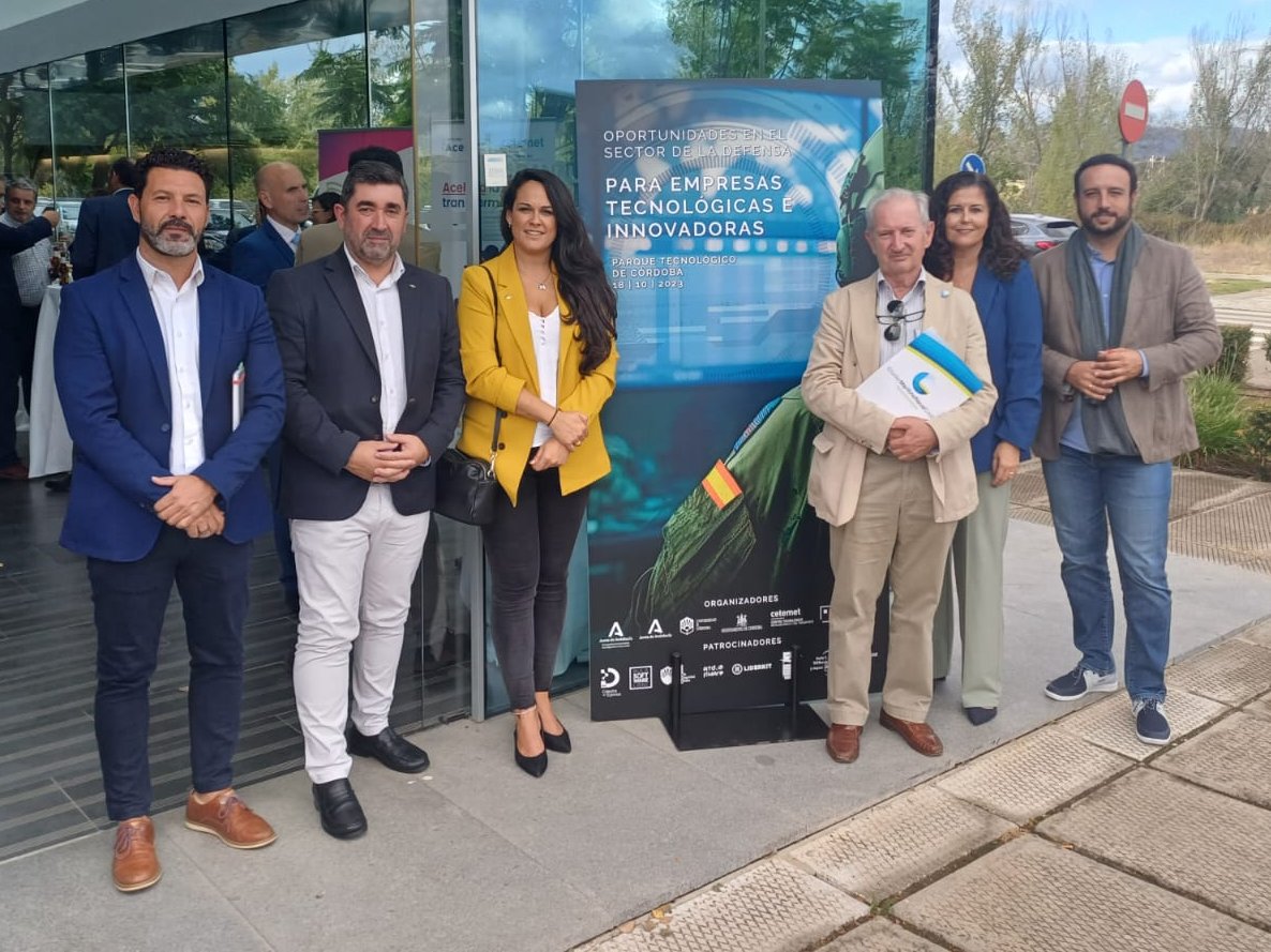 ClusterCadiz's tweet image. Gracias a @cetemet y @AndaluciaJunta por contar con nosotros para representar la visión de la #industrianaval andaluza ayer en la Jornada 'Oportunidades en el sector de la defensa para empresas tecnológicas e innovadoras' en #Córdoba.
📷 @NavantiaOficial @surcontrol