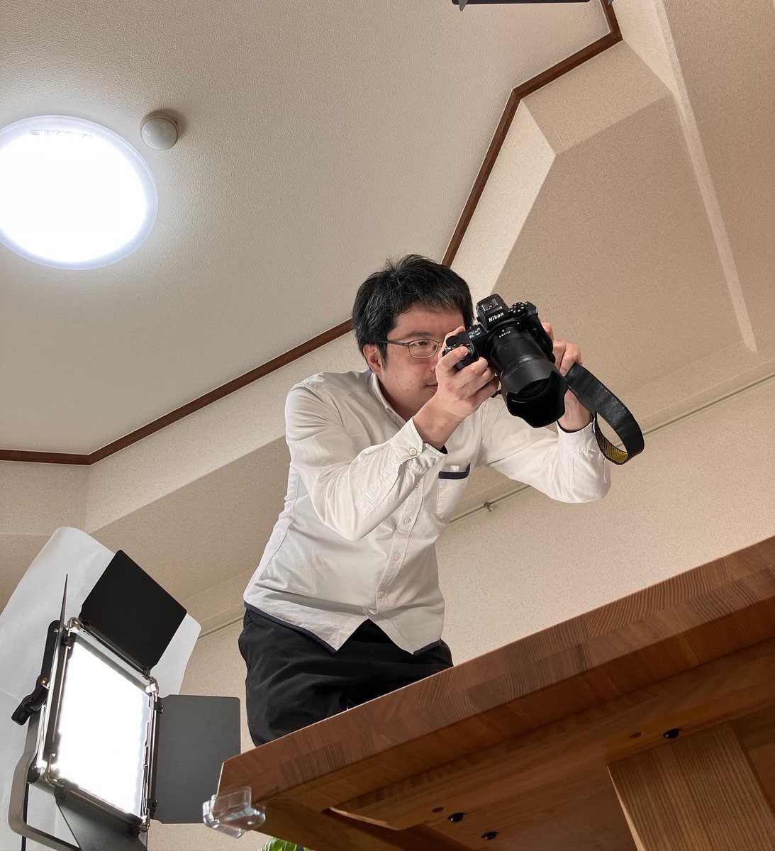 mimi10toiro's tweet photo. モデルは #アートカバー と #補聴器 🦻

近日中にアート補聴器「十彩」のホームページが大幅リニューアルオープンします🌟

アートカバーたちをカメラマンの栗田さんにバッチリいい感じに撮っていただきました📷
▶️ @SignLab_2010 https://t.co/058IK0TIa8