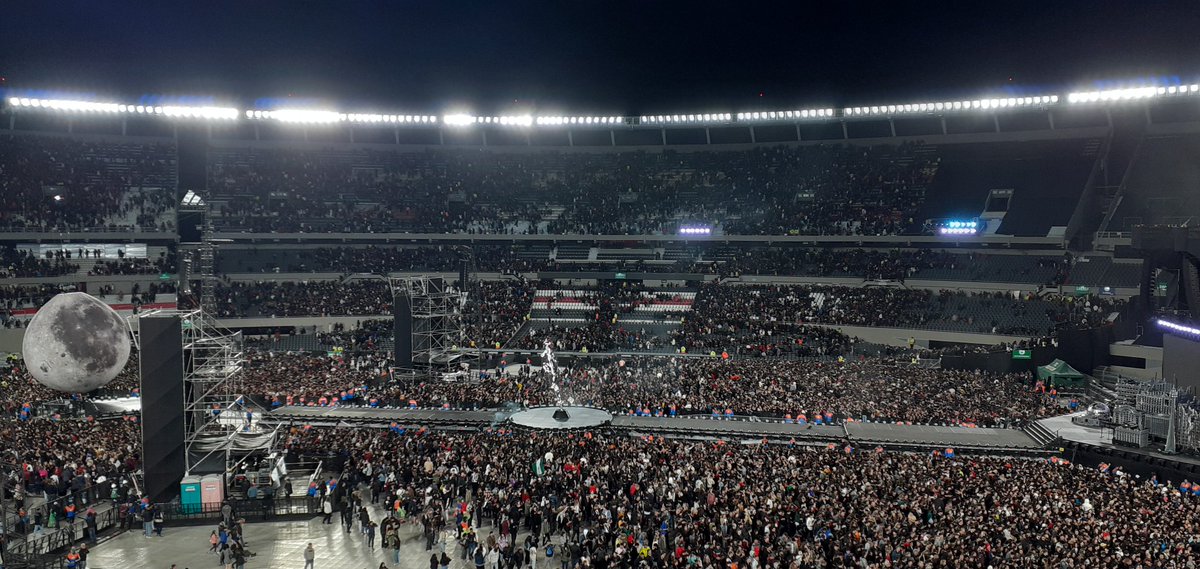 Mique メ𝟶 🛖🛸 tweet media