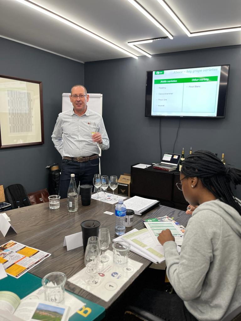 TheWineCentre's tweet photo. Great to see Graham Cohen DipWSET giving his first lecture for #WSETLevel3 in JHB. Cool Climate white wines! @WSETglobal  #IWEC #meshclub https://t.co/F45DyXaRRD