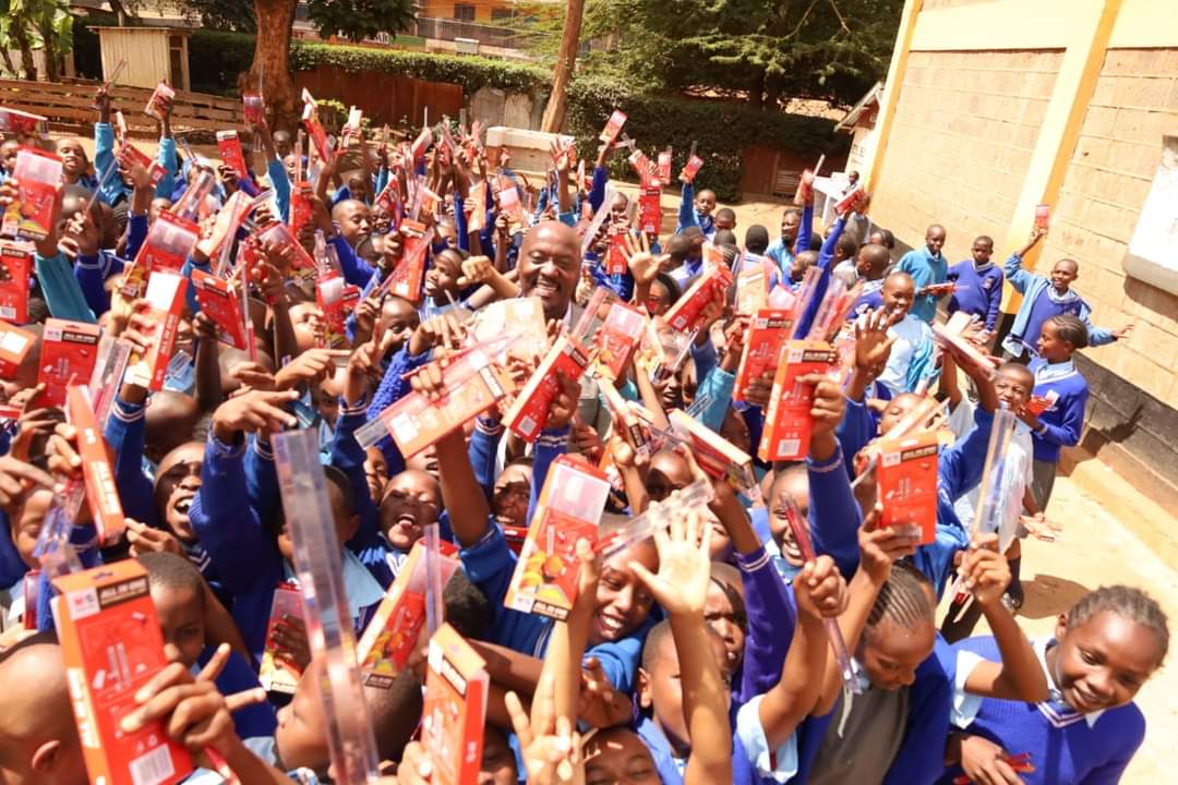 dunmainam's tweet photo. Distributing class 8 and grade 6 exam kits to KCPE and KPSEA candidates across Nyeri Town Constituency.  4573 candidates in 44 public primary schools will have received a Geometrical set, 30cm ruler and 2HB pencils at the end of the 2½ days exercise. 
#DELIGHTEDTOSERVE https://t.co/AdOiy6EvJN