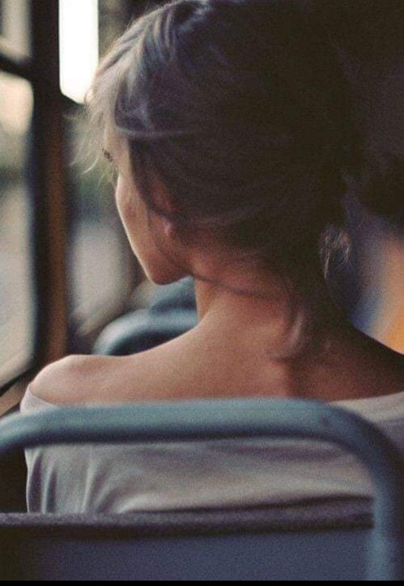 Bars1Ayse's tweet image. "#Kendi #halim #diye #bir #yer #var. 
#Çoğu #zaman #oradayım..."

♡~Tezer Özlü♡~