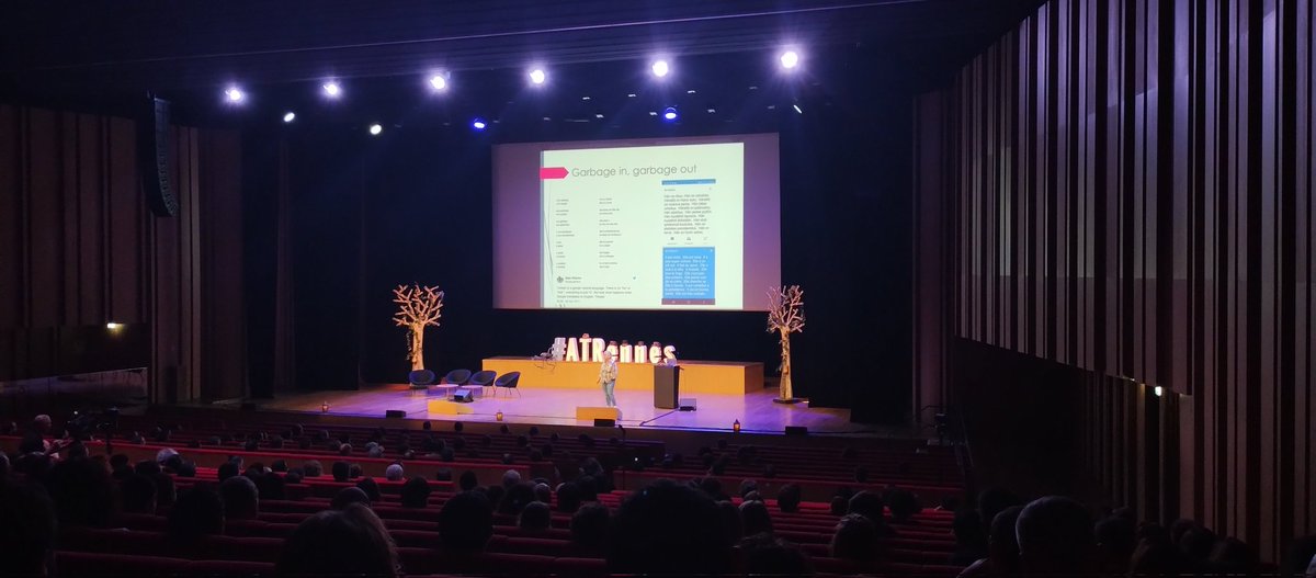 denisroudet's tweet photo. Keynote d'ouverture avec Isabelle Collet.
C'est parti dans le Grand Amphi pour cet Agile Tour Rennes 2023
#atrennes https://t.co/WwS0YUBtAw