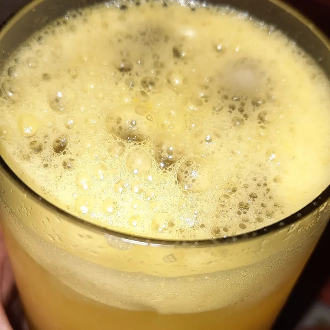 SrjCafe's tweet photo. #srjcafe #juice #pineapple #android #andrapradesh #assam #himachal #fruits #drinks #reflection #yellow #color #instadaily #dailymemes #dailyquotes #instagood #goodmorning #vibepositiva #positivity #morning #family #eatlocal #healthy #wow #amazing #mood #trend #newpost https://t.co/ASHB05OSWk