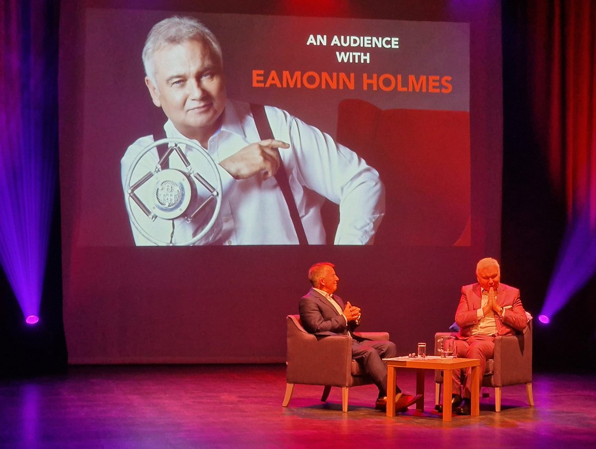 ViewFromCamera's tweet photo. What a great evening in Giffnock last night for An Audience With @EamonnHolmes 💙👏
We absolutely loved it and HOPE that "AaaaMeennn" goes on tour as we would definitely go and see you again!
Well worth the 3 hour round trip!
#eamonnholmes #anaudiencewith https://t.co/Clk6eSccPq