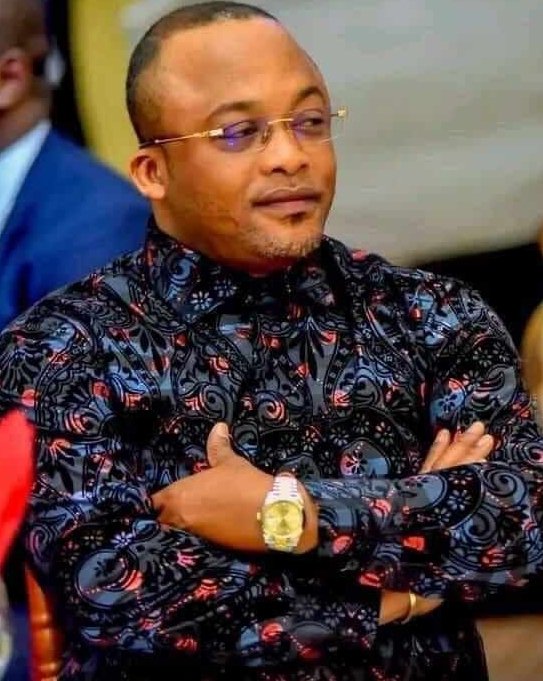 ChristopheMasa5's tweet photo. À ce jour si spécial marquant votre naissance dady Évêque Général #DODOKAMBA ,je vous souhaite JOYEUX ANNIVERSAIRE que l'Éternel vous accorde une bne santé, réussite, bénédiction...ds ce k vs entreprendrez ! @TopCongo @PatrickLokala_ @petertiani007 @7sur7_cd https://t.co/sSI5OyfZEY
