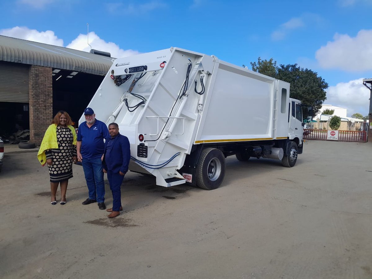 bitou_muni's tweet image. MEDIA RELEASE | Some of the service delivery challenges experienced by Bitou attributed to its aging fleet will soon be a thing of the past. 

#BitouServiceDelivery #BitouFleet 

Read more here : bitou.gov.za/node/1267