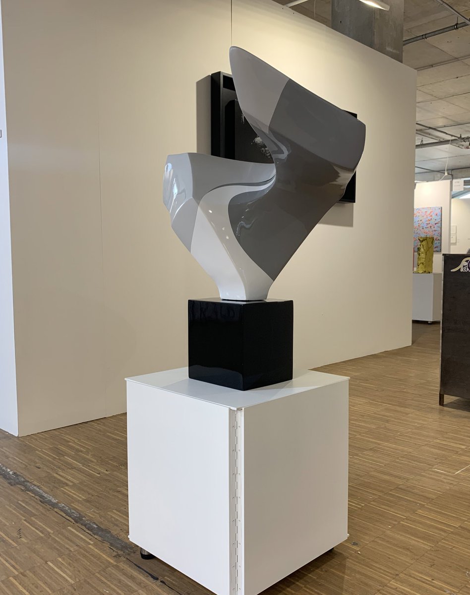 BlueChipArt1's tweet photo. Day two, at #ArtMarketBudapest2023 @SamShendi @patriciavolk @slav_metalurges @levine_art https://t.co/aJ2bRe7Dq1