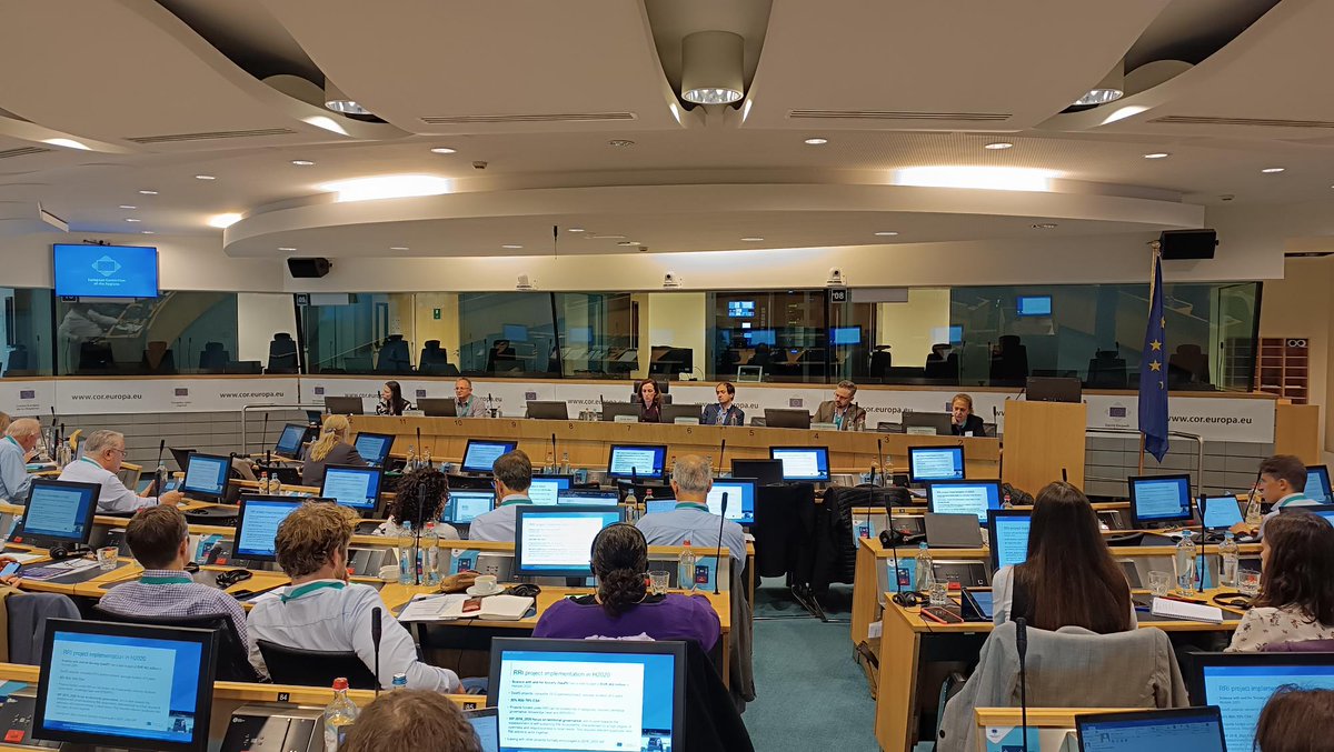 📢Today, at the <a href="/LeadersRri/">RRI-LEADERS</a> Final Conference in Brussels <a href="/EU_CoR/">European Committee of the Regions</a> , our Project Officer from EREA reiterated how #RRI dimensions are catalysts of sustainable regional development and how they can lead to higher #openness and #transparency in regions.