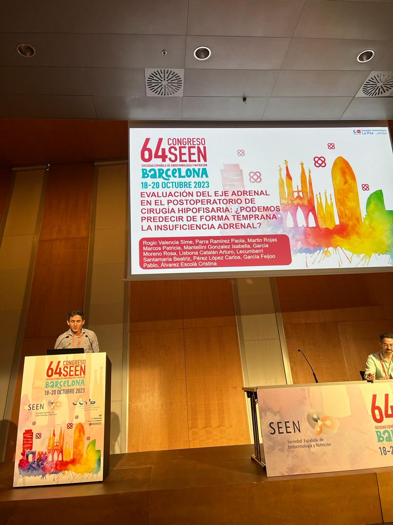 EndocrinoLaPaz's tweet photo. También hemos estado muy bien representados por nuestro R4 #SimeRogic con su comunicación oral sobre valoración del eje adrenal tras cirugía hipofisaria💪
#Seen https://t.co/CrECJh64TQ