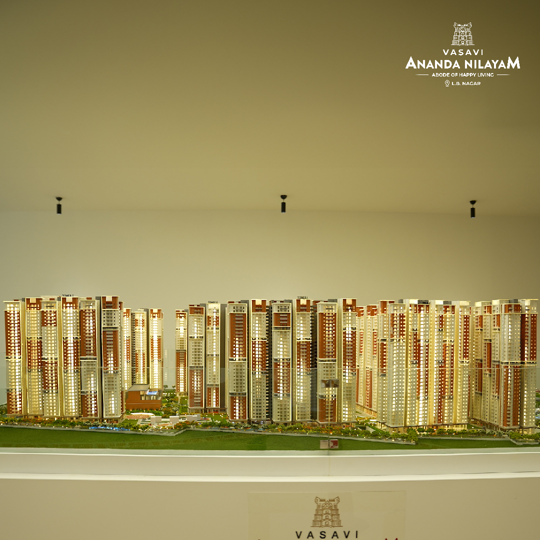 group_vasavi's tweet photo. Dream homes in the making! The crowd couldn't resist exploring our scale model at 'Fleagram'.

#vasavigroup #vasavianandanilayam #fleagram #f3byfleagram #scalemodel #crowd #marvel #architecturalmarvel #mosticonicprojectoftheyear https://t.co/ptsLkgJyvb