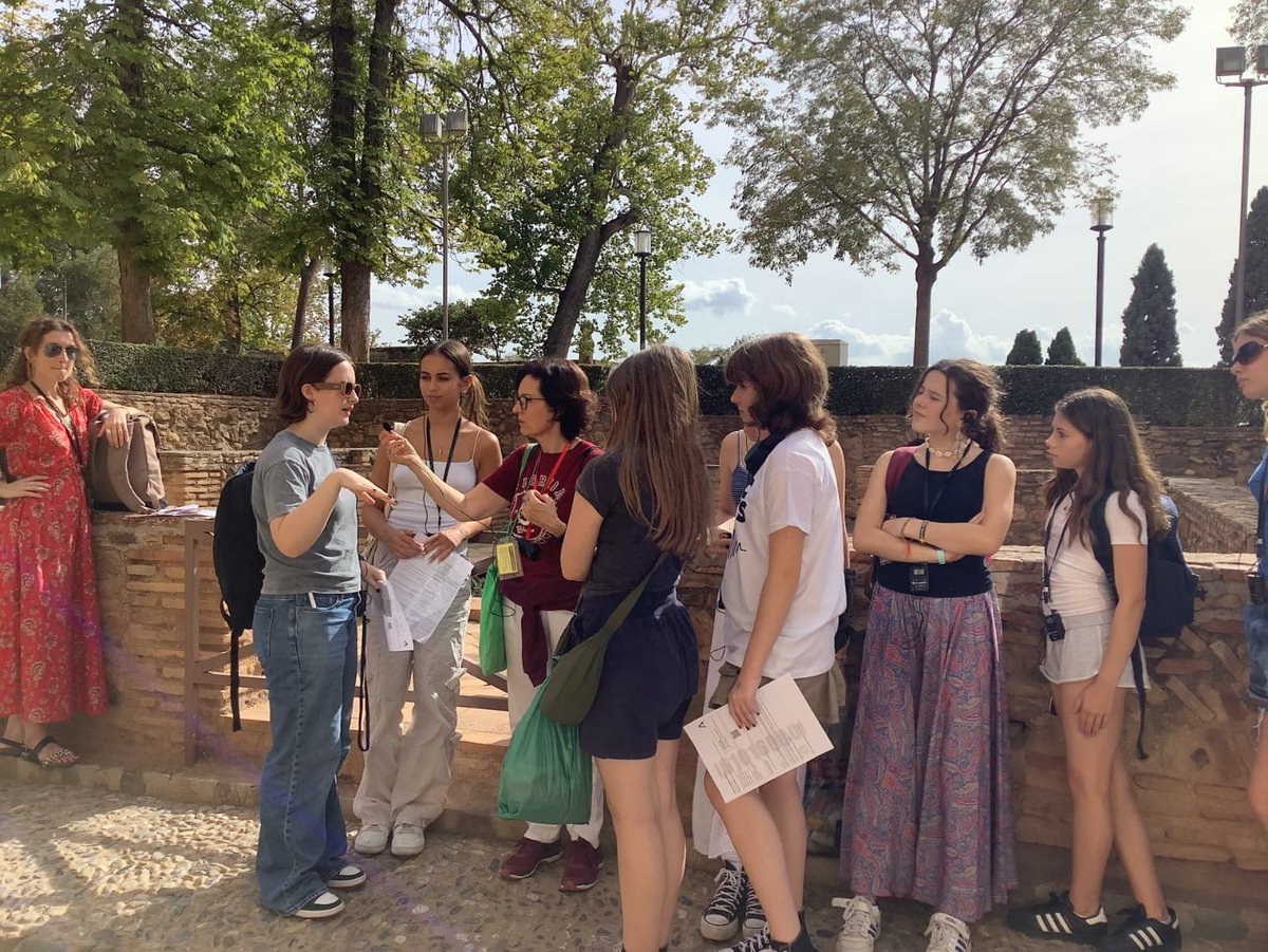 PutneyHighTrip's tweet photo. Our Year 12s Anna and Lana volunteered to be translators on our guided tour of La Alhambra. Everyone was amazed by their outstanding translation skills
#PHSTrips
#Granada https://t.co/wnP6hYBRZN