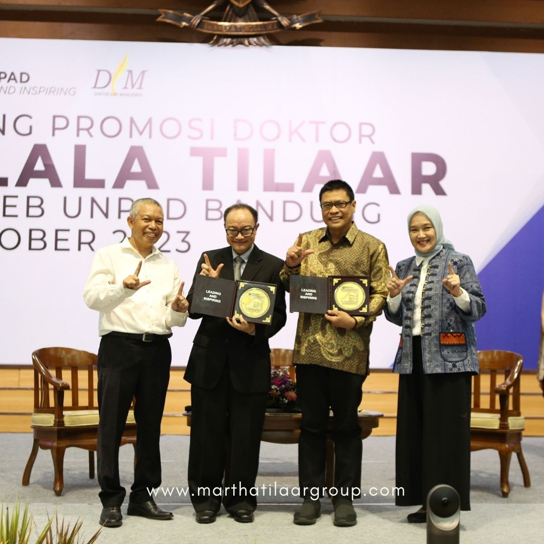 Momen #MarthaTilaarGroup bekerjasama dengan Fakultas  Ekonomi dan Bisnis (FEB) Universitas Padjadjaran Bandung (UNPAD),  menyelenggarakan General Lecture, bertema: Marketing Trend Towards  Political Season in Indonesia (3/10). Semoga  acara ini bermanfaat bagi para peserta.