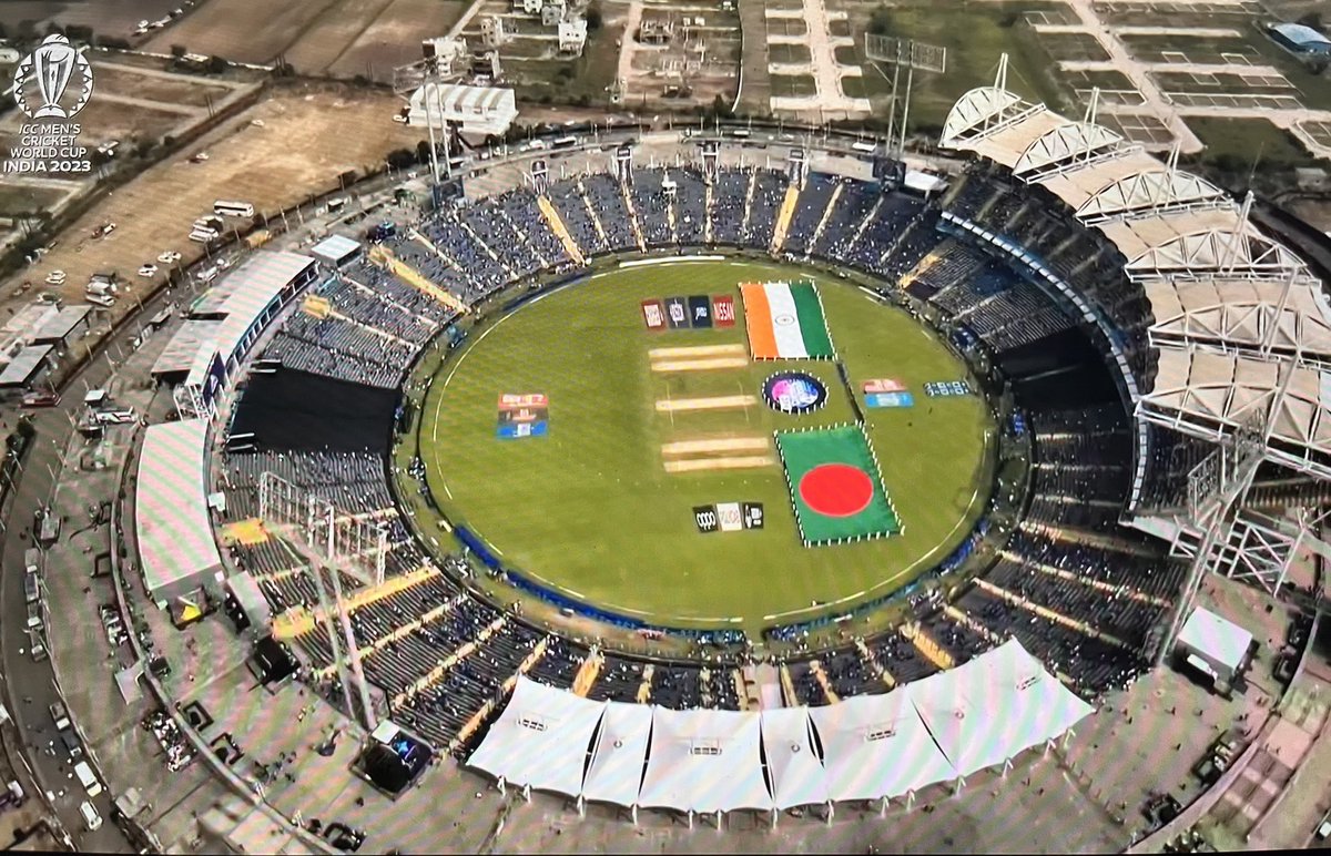 AdhesionLab's tweet image. Pune Beckons…. #INDvsBAN
Enjoy the game @AntaraC9 @ArnavSaha19 @Prashant_iiserp 
#WorldCup2023