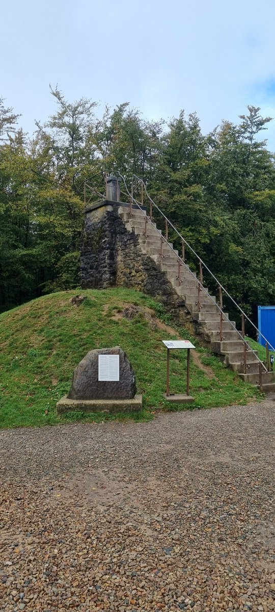 DerJupp64's tweet photo. Hallo ihr Lieben, heute nehme ich euch mit ins #HoheVenn #HautesFagnes.
Ich starte am #SignalDeBotrange dem höchsten Punkt Belgiens. https://t.co/LyxmQpXRSZ