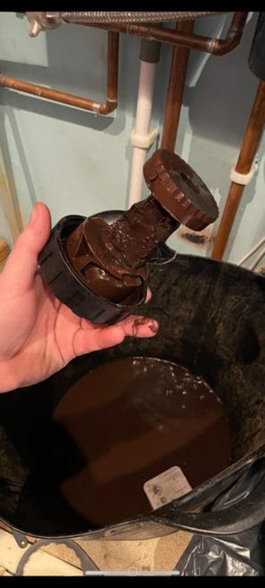 #StormBabet Is here for the next couple of days and it is miserable out there! Your #winter #heating program may already be well underway but if you're having trouble with; #cold radiators, noisy boilers, or temperamental hot water, then call us and we'll help you out!