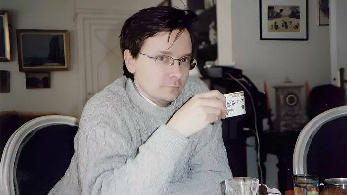 Francois_Ruffin's tweet image. Hommage d’Isabelle aux obsèques de son époux, Dominique Bernard, à Arras.

« Il aimait la littérature,
Il aimait la poésie,
Il aimait la philosophie,
Il aimait le cinéma,
Il aimait le baroque,
Il aimait l’Italie,
Il aimait les cathédrales,
Il aimait les glaciers,
Il aimait la…