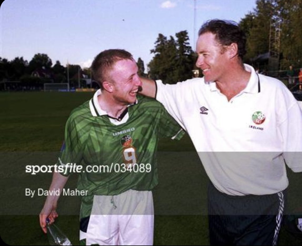 Laura Crossley tweet media