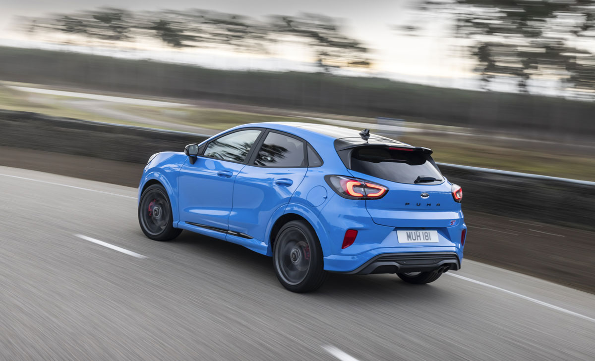 CARS: Missing the Ford Fiesta already? Maybe the Puma ST can fill the hole in your heart. Review by @bird_liam: on-magazine.co.uk/cars/car-revie… @forduk #cars #fordpuma