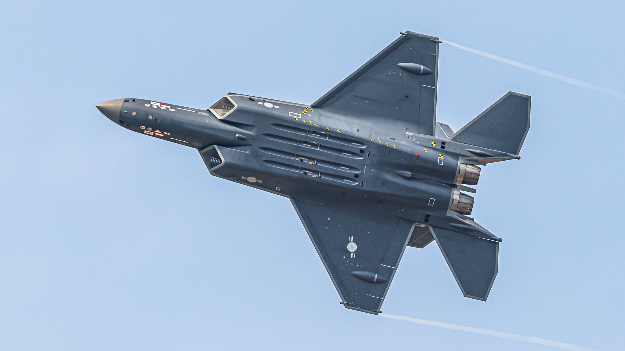F8ylkQMXsAA59DY.jpg:large