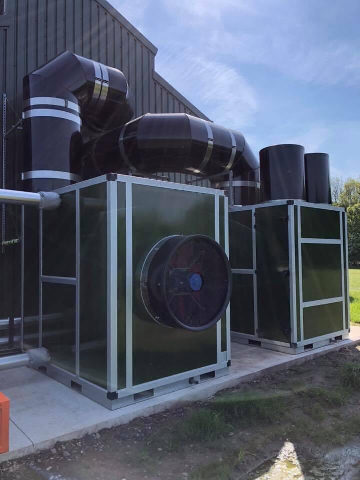 GeotekAgri's tweet photo. Heat exchangers and heat recovery units are unquestionably one of the best energy saving technologies available for poultry houses 🐥

We offer a wide range of products from our Compact 2,500m3/h Switch Superior to our self cleaning 30,000m3/h HeatXchanger

#multiheat #geotekagri https://t.co/fYtxOcDz7N