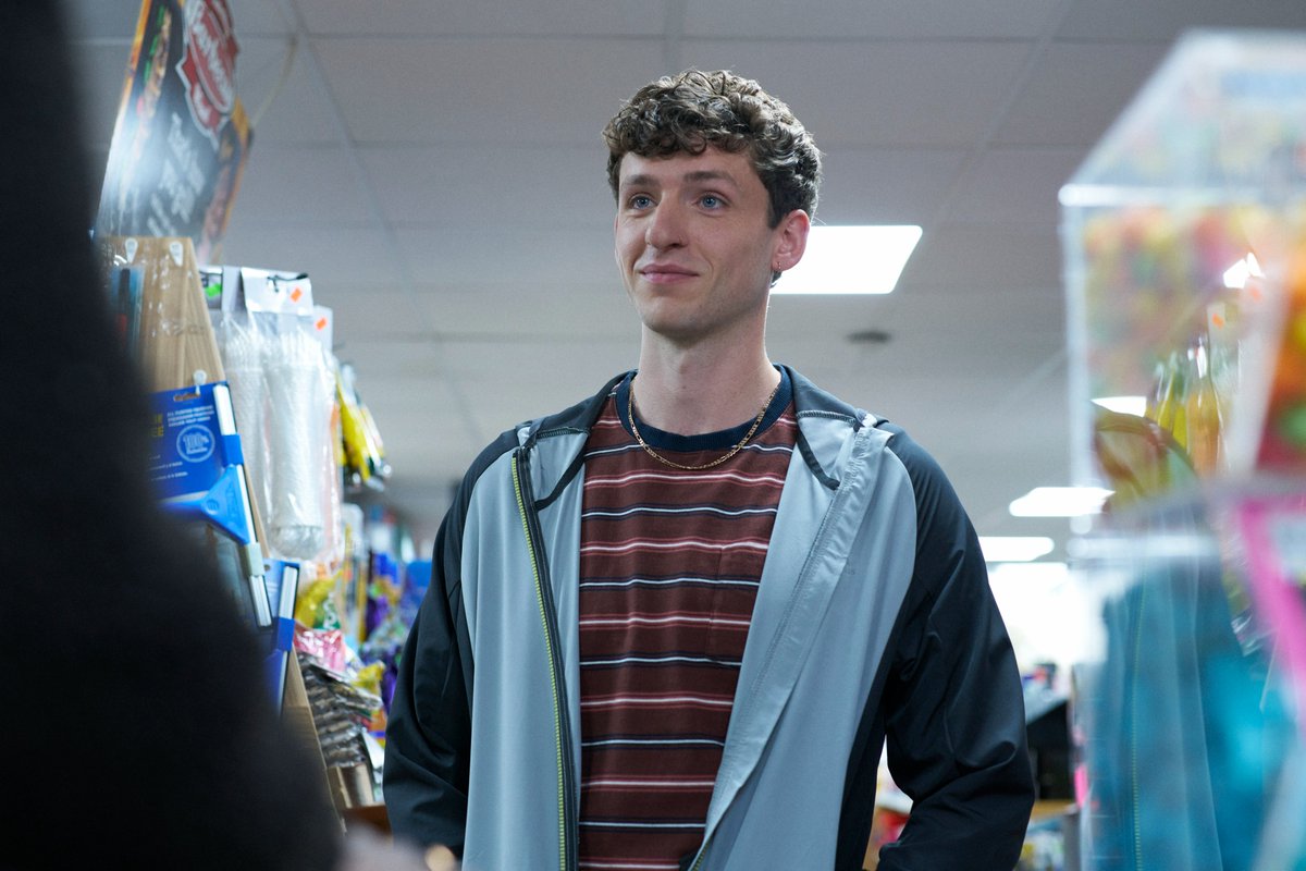 ScreenIreland's tweet photo. RTÉ and Screen Ireland are delighted to unveil three new Storyland dramas from new Irish talent which will air on @RTE2 from tonight. 📺💚

Find out more about Wrapped, The Cousin and Falling for the Life of Alex Whelan below.

🔗 https://t.co/EpwRGJvfs1
#IrishTV #IrishTalent https://t.co/cHdbsneJd6
