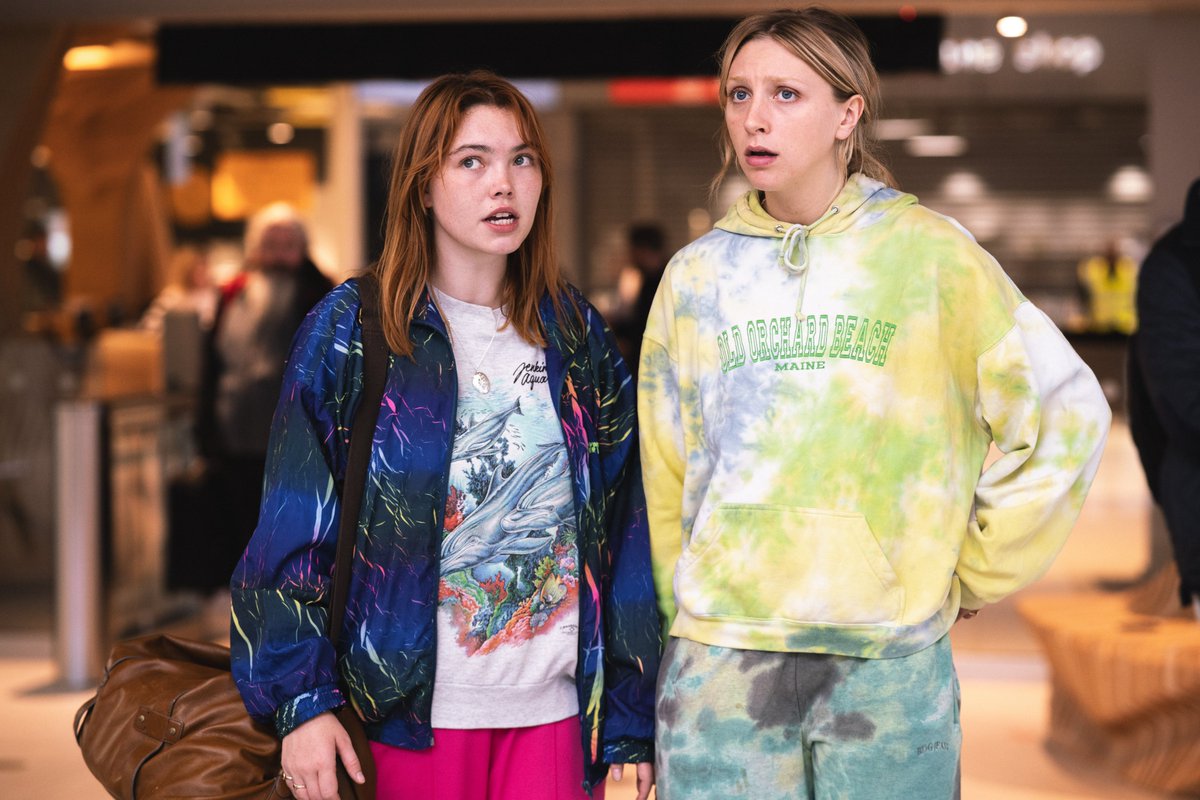 ScreenIreland's tweet photo. RTÉ and Screen Ireland are delighted to unveil three new Storyland dramas from new Irish talent which will air on @RTE2 from tonight. 📺💚

Find out more about Wrapped, The Cousin and Falling for the Life of Alex Whelan below.

🔗 https://t.co/EpwRGJvfs1
#IrishTV #IrishTalent https://t.co/cHdbsneJd6