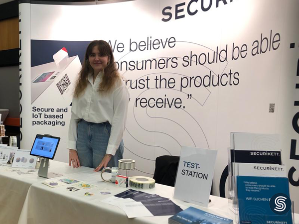 Securikett's tweet image. Day 2 at PrintFair in Vienna. Take the opportunity to visit us today at "die Graphische" and experience the functionality of security labels live. We are looking forward to your visit!

#securitylabels #brandprotection #packaginginnovation #sustainablepackaging #smartpackaging