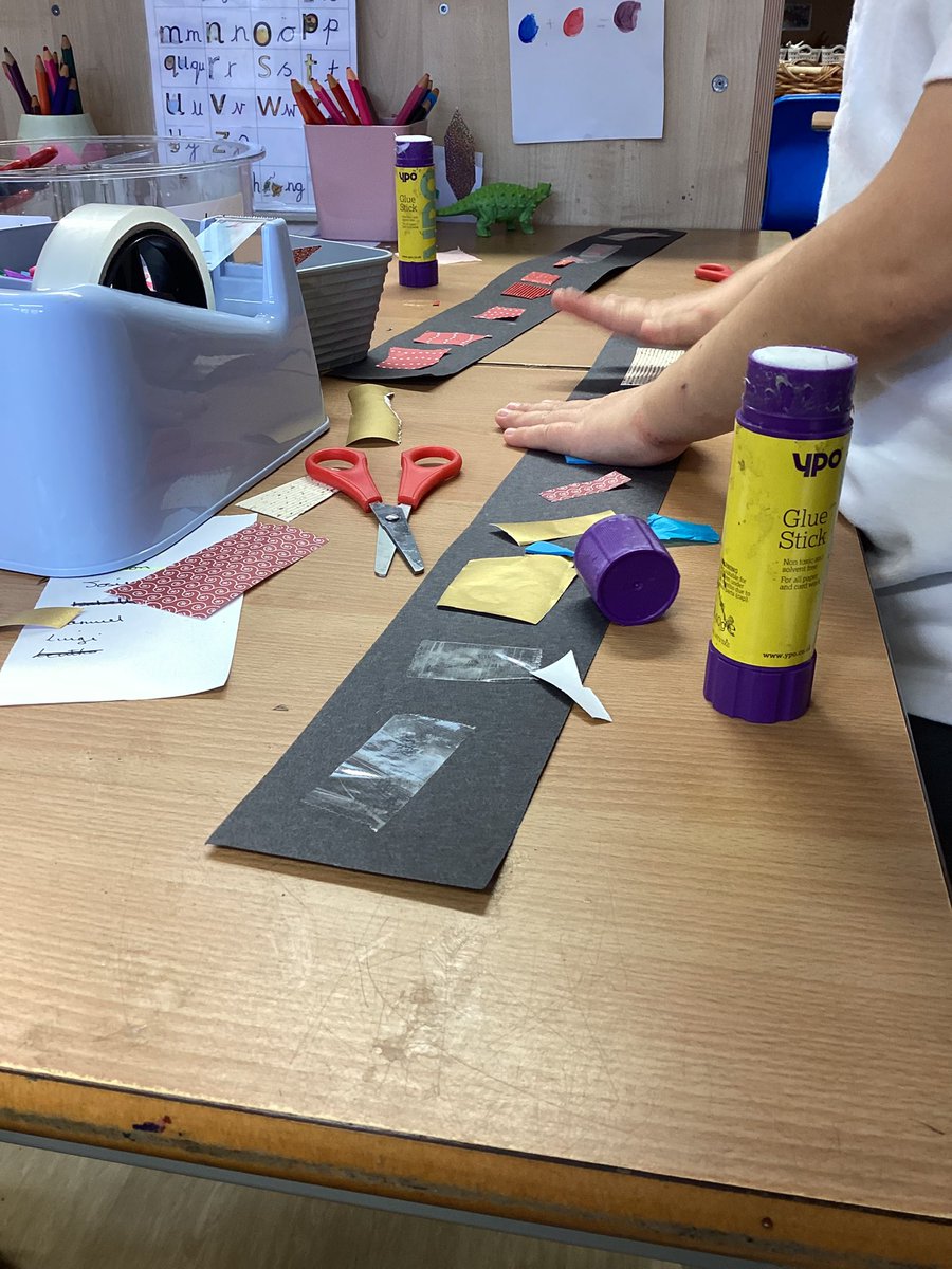 BPSEYFS's tweet image. For black history month we have read Floella Benjamin’s book about coming to England.  We are each making something to brighten up the carnival we are having at the end of the week. #billingshursthistory