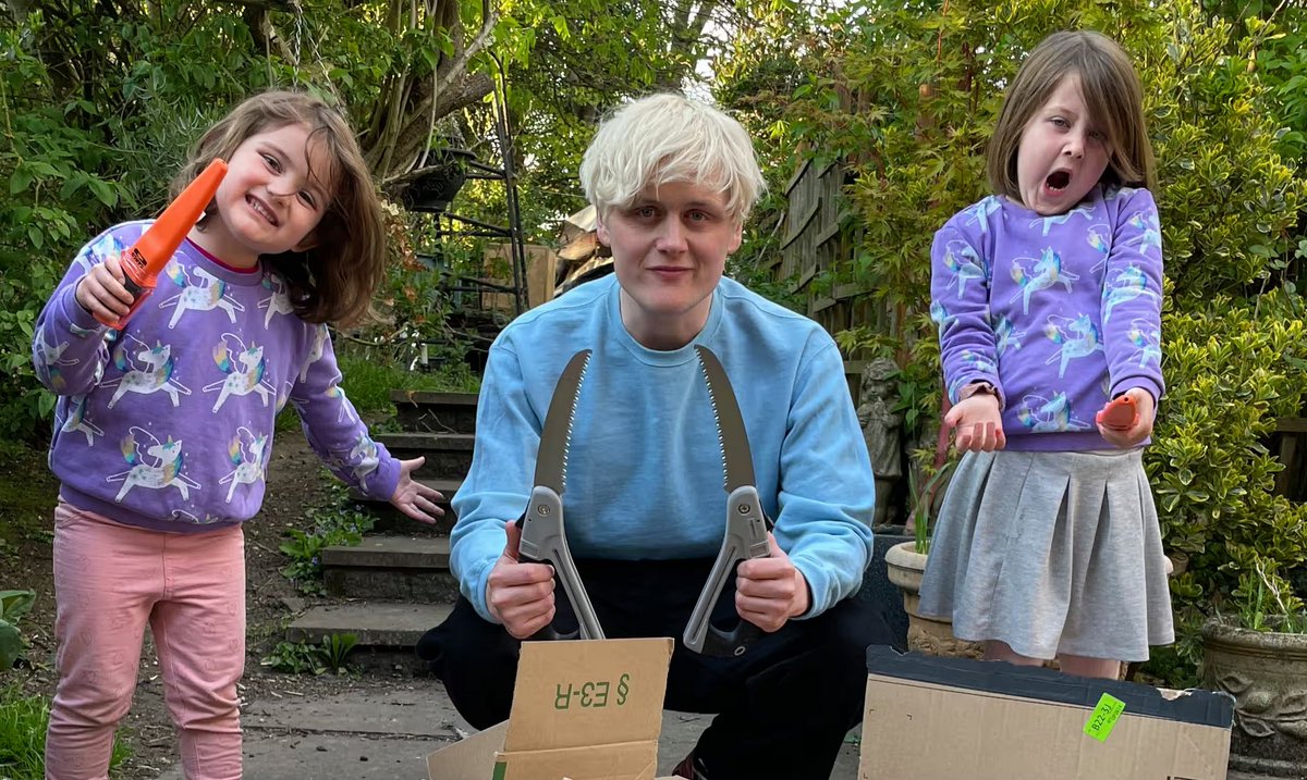 Thank you for these delicious knives brother <a href="/JeffBezos/">Jeff Bezos</a>, my nieces loved them and ordered them all by themselves, sorry if you get million pound fine from Trading Standards. Put it on tab. Love, peace. Merci.