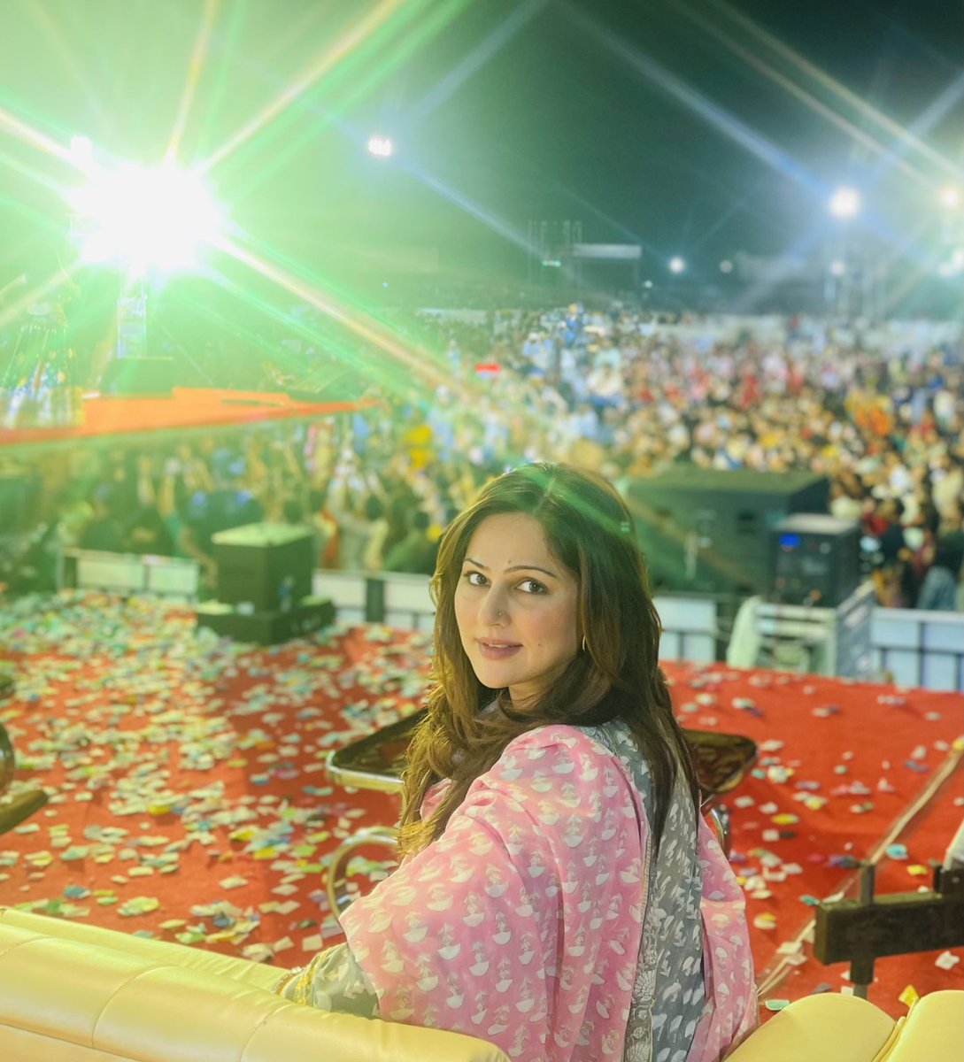 mumtazpatels's tweet photo. अंकलेश्वर , भरूच , गुजरात ! #NavratraFestival2023 https://t.co/nRJZo9RhoS