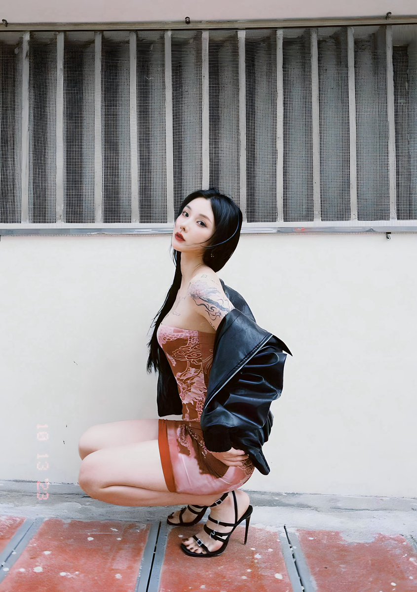 OOTD | 玉面蛟龙 xenasera https://t.co/Qv070Z3bzu