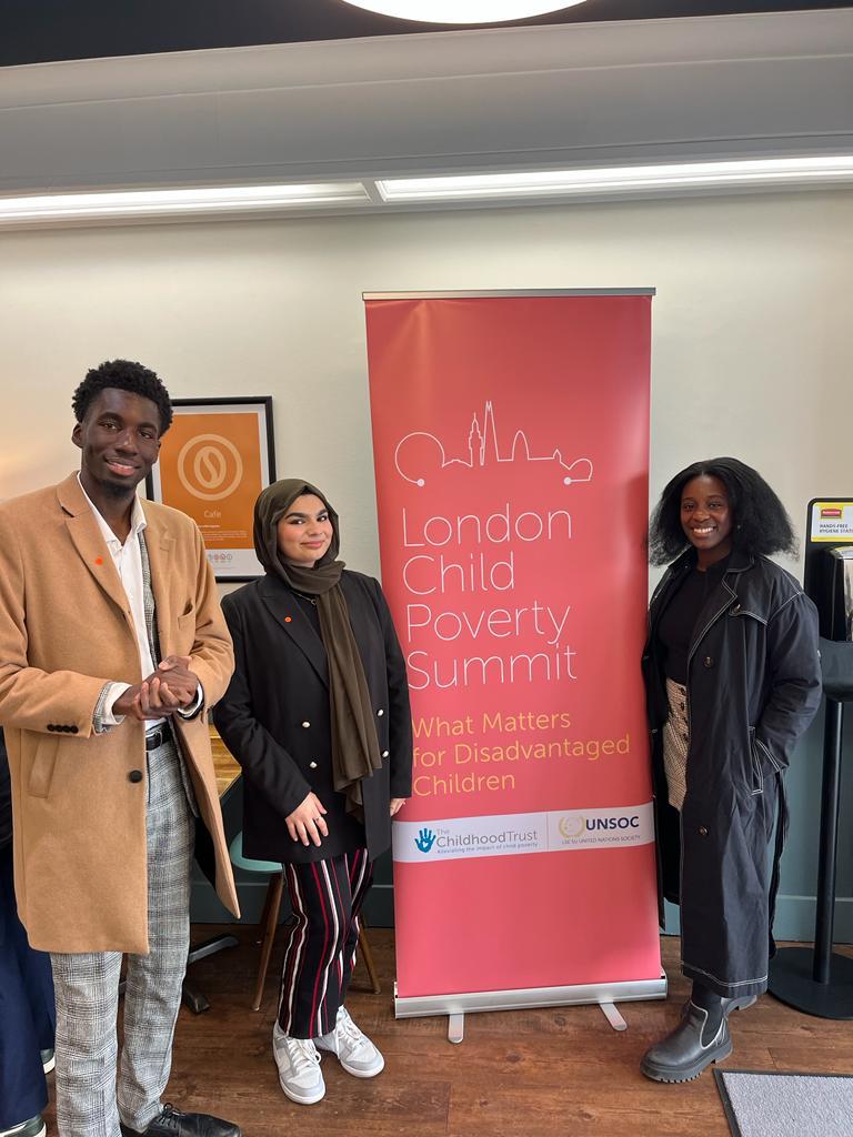 📣 Equal access to positive opportunities for young people across London. That was the message from three members of our agenda-setting Young People's Action Group who spoke on the 'Envisioning the future for young Londoners' panel at #LCPSummit2023 #LDNChallengePoverty @4in10