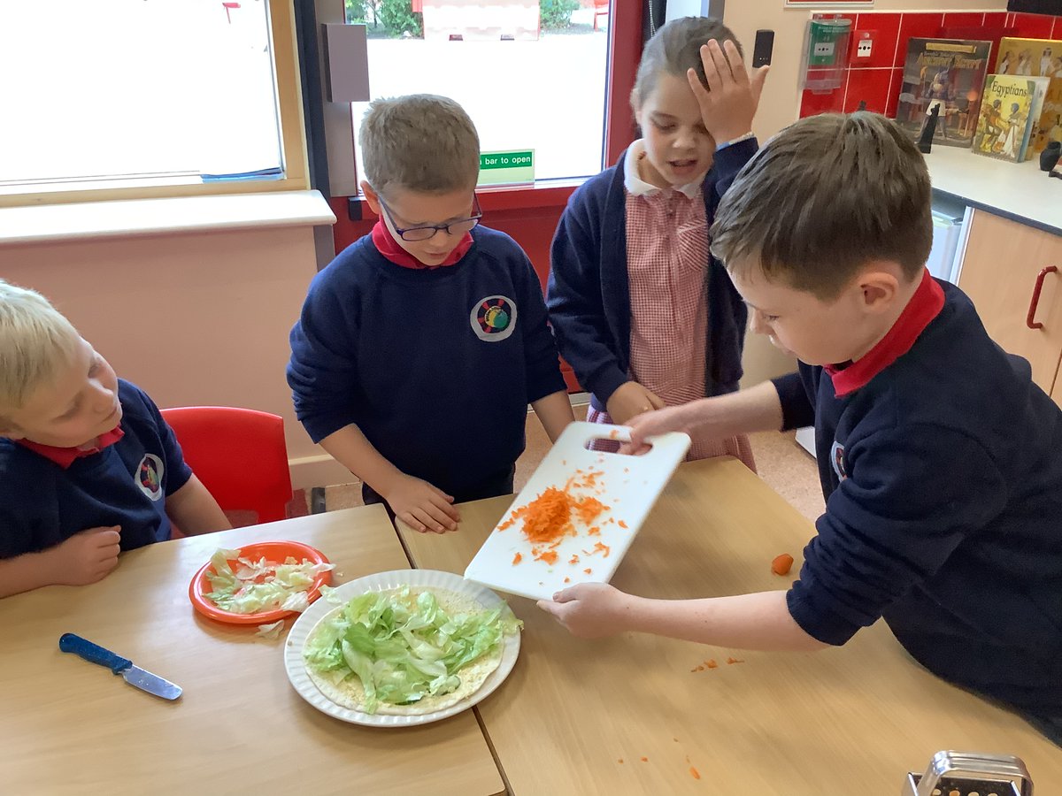 Year4_BDP tweet media