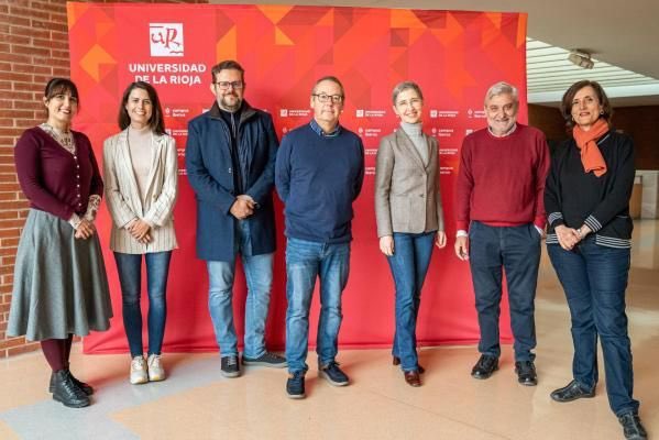 MusicologiaUR's tweet photo. Hoy estamos de luto en @unirioja por el inesperado fallecimiento de nuestro querido compañero y amigo, José Luis @gomezurdanez, gran historiador y gran sabio, que formaba parte del grupo de investigación #MECRI, ‘Música en España: composición, recepción e interpretación’. DEP https://t.co/hKxAoe01Rq