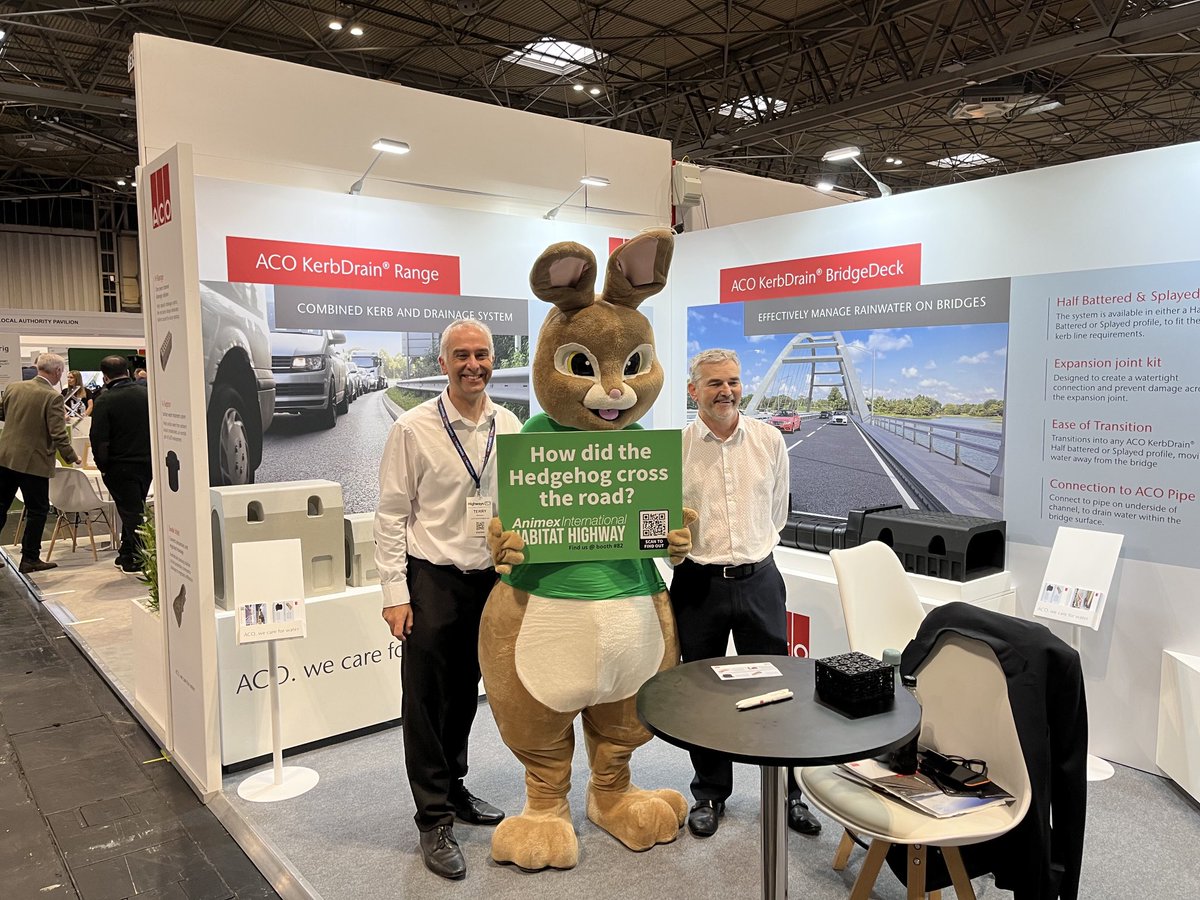 ⁦<a href="/ACOWater/">ACO Water Management</a>⁩ are here for day 2 of #HighwaysUK visited by the the Animex Bunny campaigning for safe crossings for wildlife under roads. Come and chat to ACO about #Wildlife #habitatmatters #sustainability #environment #hedgehogs ⁦