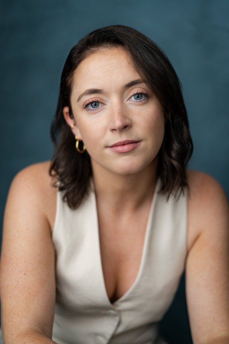 Niamh_Branigan's tweet image. New mugshots by the fab @yellowbellyfoto ⚡️

#headshots #actorheadshots #irishactor #yellowbellyheadshots