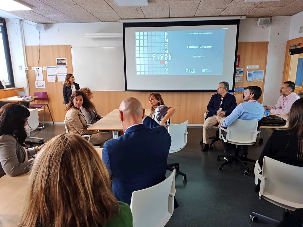 El programa de <a href="/stpetersbcn/">St PETER'S SCHOOL Barcelona</a> 'Future Literacy' trata de equipar a los alumnos con habilidades que les ayuden a identificar signos del futuro que les permitan tomar mejores decisiones en el presente. 
#CICAEbenchmarking23