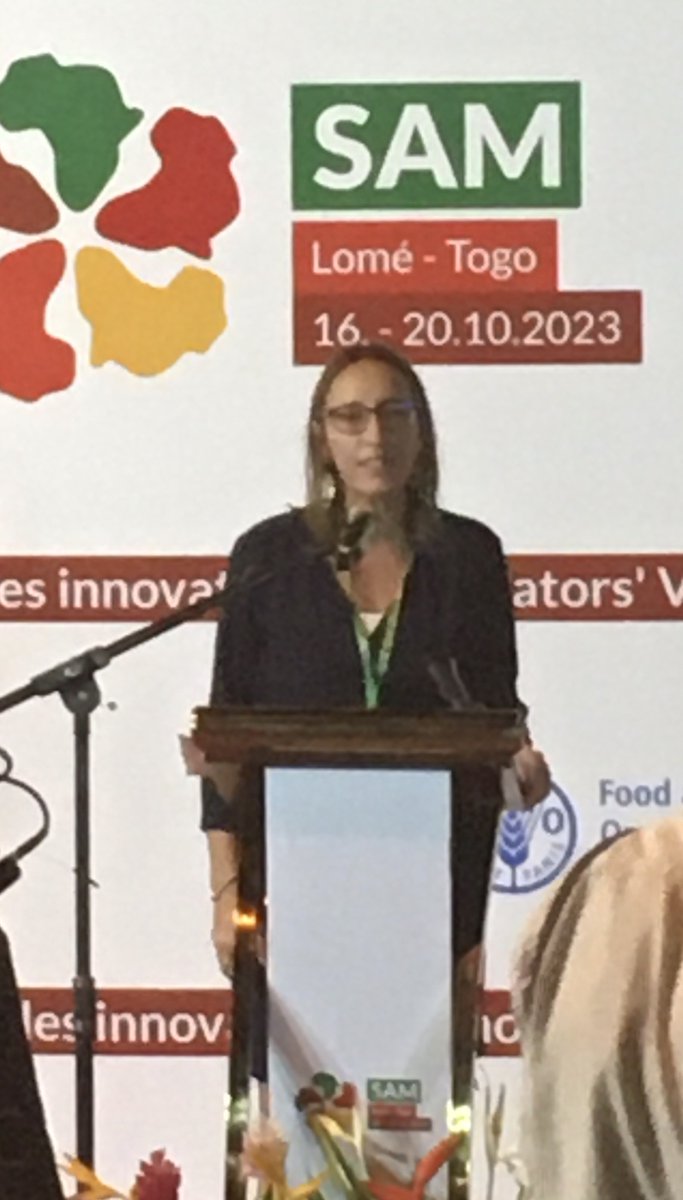 MicroCapital tweet media