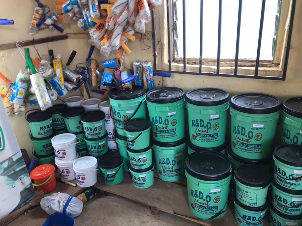 R and D. O Multiservices tweet media