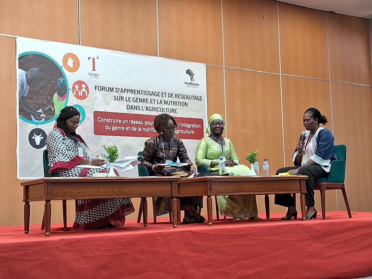 alida_laure's tweet photo. Apprendre à "Intégrer le #genre, la #nutrition et l'agriculture dans le contexte de la transformation des systèmes alimentaire" avec des femmes inspirantes. 

#IGNITEforChange #BurkinaFaso https://t.co/PYVnejDpKp