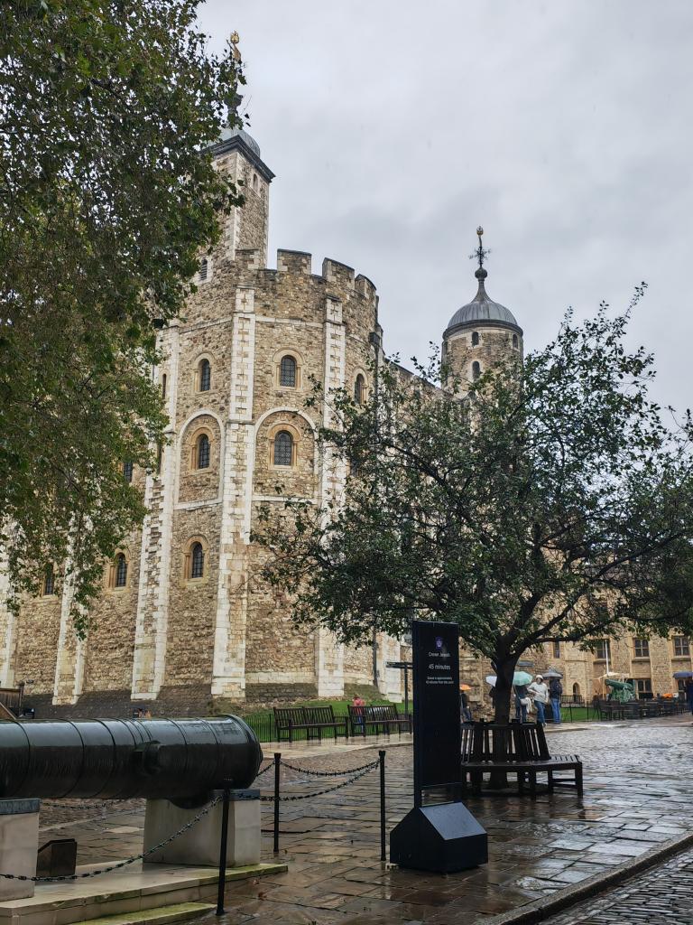 Great Heath (@greatheathacad) on Twitter photo Year 6 are the <a href="/TowerOfLondon/">The Tower of London</a>. Even the rain can't dampen our excitement! #greatlearning Year 6 are the <a href="/TowerOfLondon/">The Tower of London</a>. Even the rain can't dampen our excitement! #greatlearning
