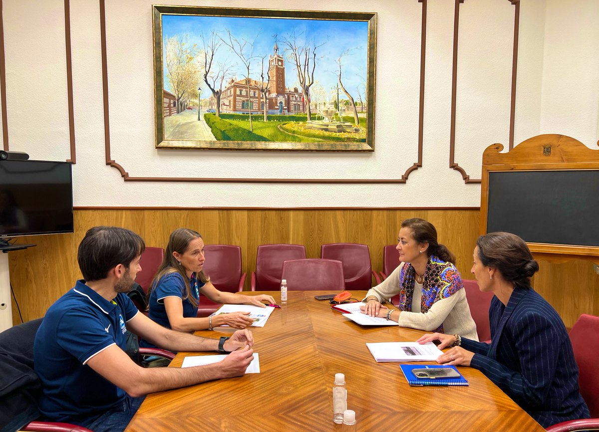 Nos reunimos con la Federación Madrileña de Remo, entidad presente en el distrito, donde desarrolla gran parte de su actividad tanto de entrenamiento como competitiva. 🚣

Os apoyamos.