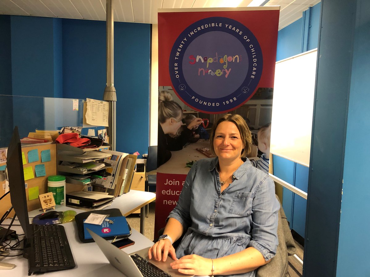 Looking for work in #EarlyYears? Nicki from @snapdragonsltd is with us at our #Bath #JobsFair. Lots of vacancies across Bath and Bristol including #Keynsham For all the details see:ow.ly/HjrE50PYusr #BathJobs #BristolJobs