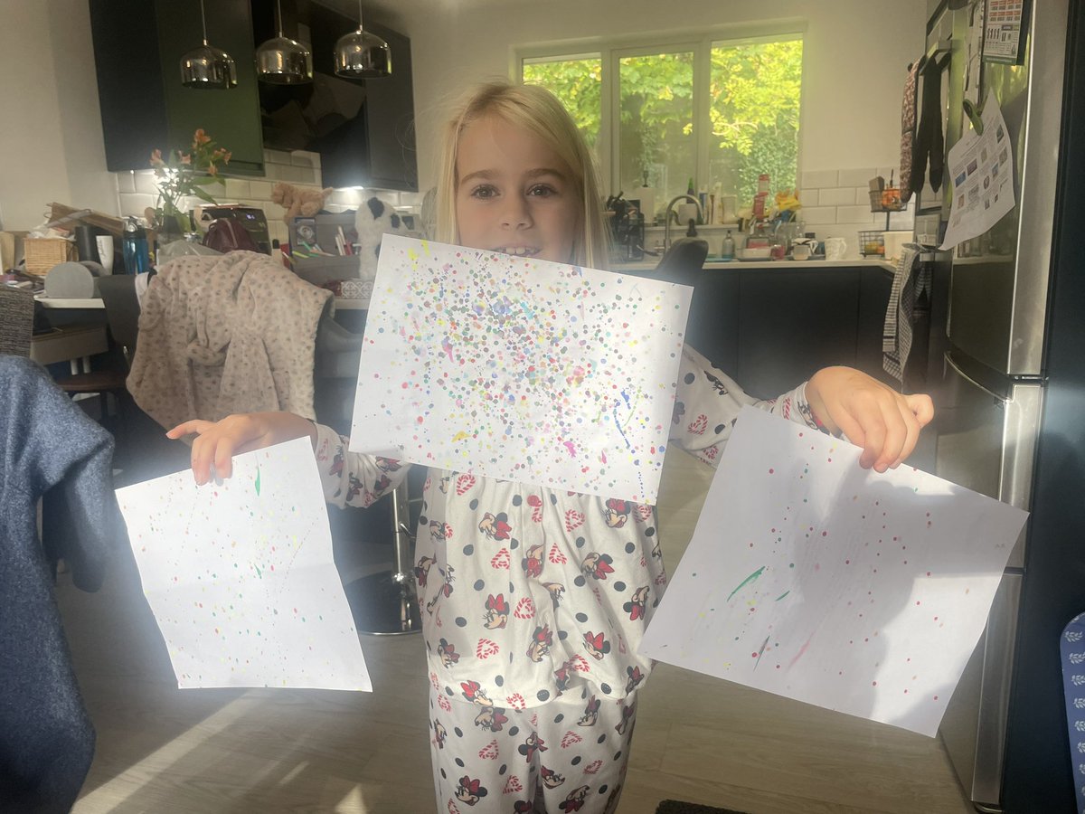 sarahbethward91's tweet photo. @Y3Explorers Mia was so upset to be missing the messy painting and homework showcase today, so when she had stopped being poorly, she did some messy painting 🎨 https://t.co/EXTE8uhbgN