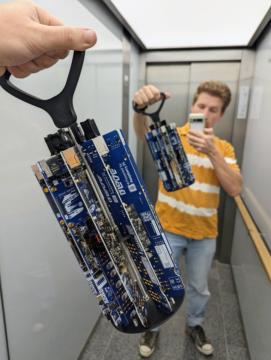 Merocle's tweet image. Just a handbag for 10 Compute Blades 
#computeblade #raspberrypi