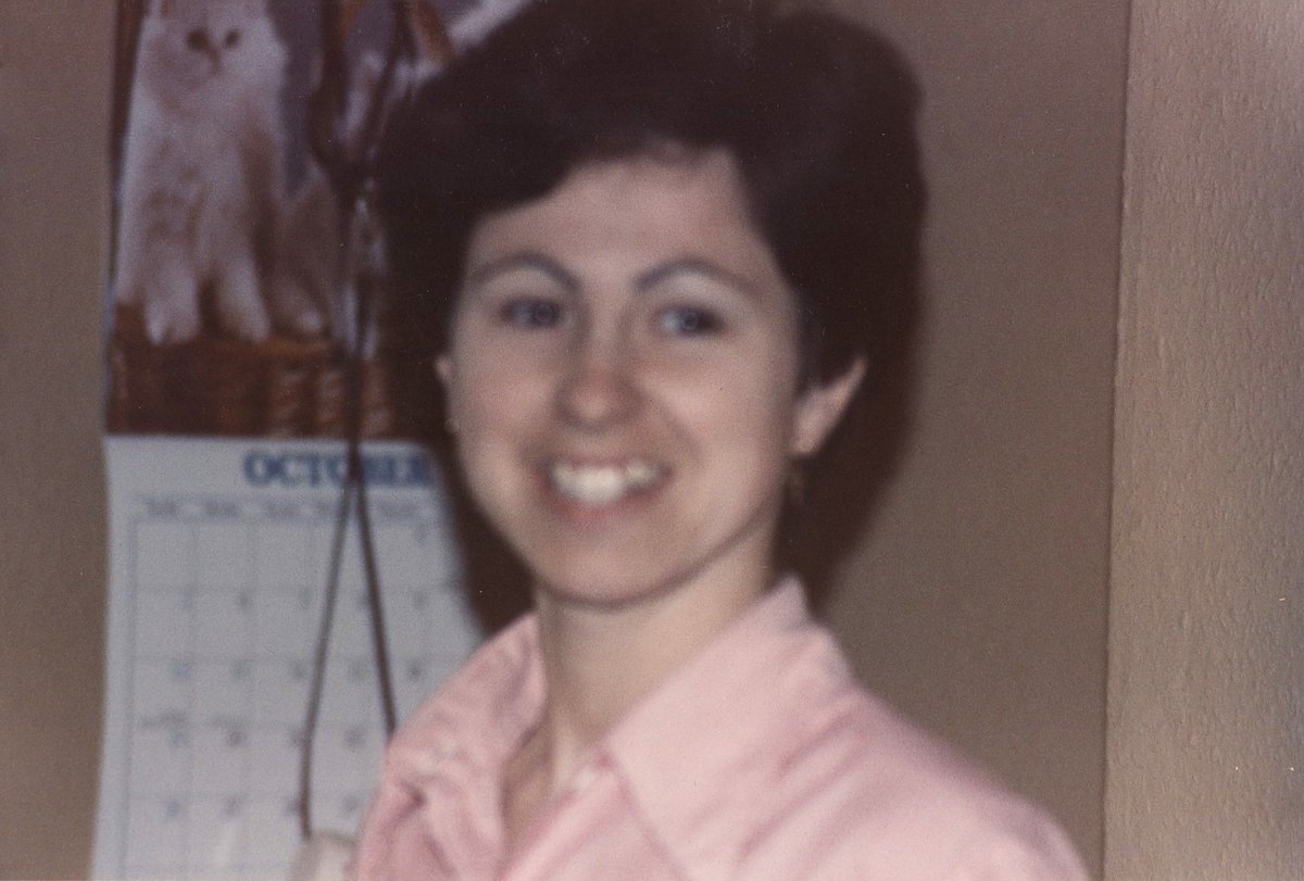 We have launched a 25th anniversary appeal to catch the killer of mum-of-two Lyn Bryant who was murdered in Ruan High Lanes in #Cornwall in 1998. If you know anything, please tell us. 

Please report information here: mipp.police.uk/operation/50DC…

Read more: devon-cornwall.police.uk