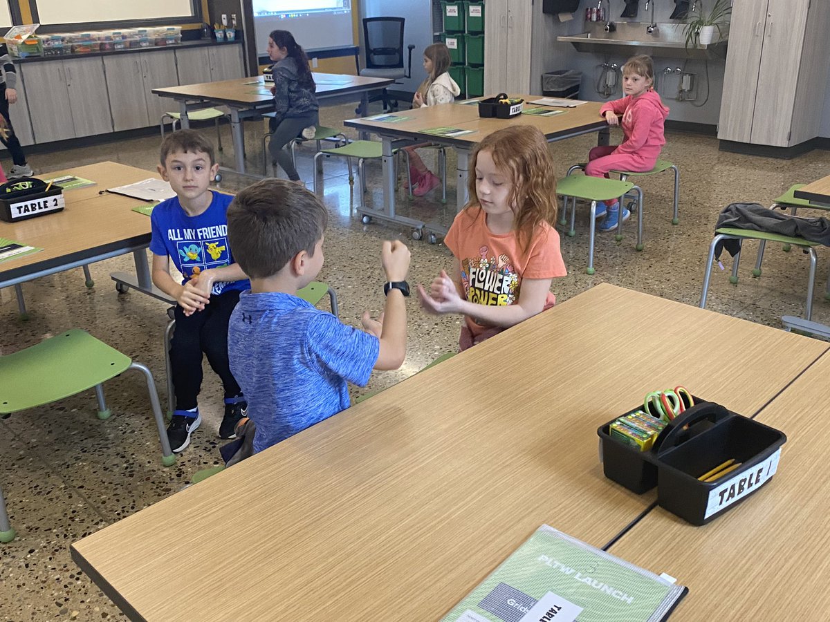 mrsbakkenSTEM's tweet image. Deciding who will be the driver first during pair programming on @ScratchJr is a big decision! Rock, paper, scissors for the win! @PLTWorg #GoGullLake #PLTWlaunch #GLCSstem #GLCSrichland