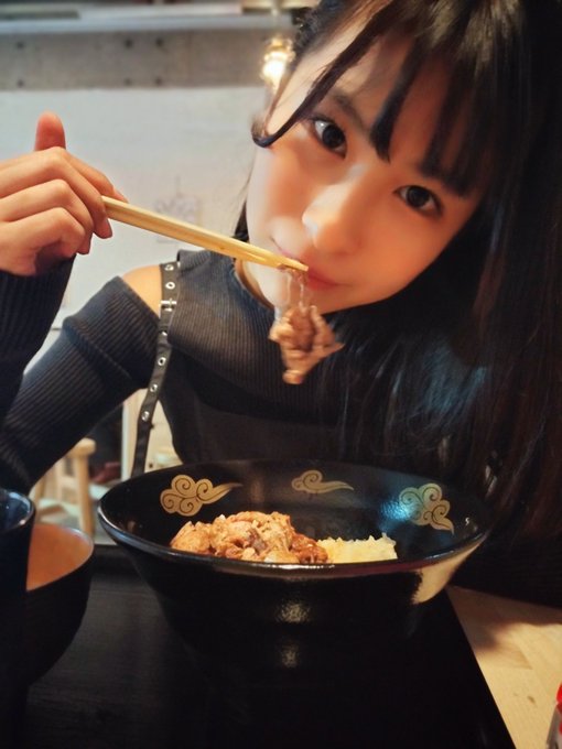 Twitterのコスプレ画像18