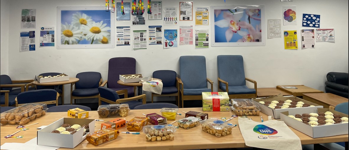 UHS Radiology (@uhs_radiology) on Twitter photo Our UHS poster exhibition and coffee morning to celebrate what makes us proud in radiology, a fantastic display of posters. Winning posters were "Gamma Nails", "Reject Analysis - using data visualisation software" and " What makes us proud - Cardiothoracic Radiology". <a href="/UnwinNikki/">Nikki Unwin</a> Our UHS poster exhibition and coffee morning to celebrate what makes us proud in radiology, a fantastic display of posters. Winning posters were "Gamma Nails", "Reject Analysis - using data visualisation software" and " What makes us proud - Cardiothoracic Radiology". <a href="/UnwinNikki/">Nikki Unwin</a>